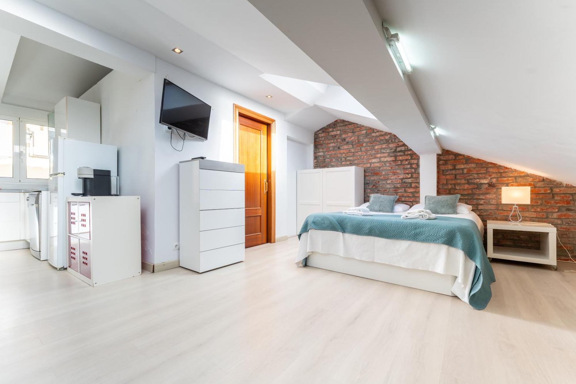 Loft En Calle Emblematica By Urbanhosting Santander Exterior foto