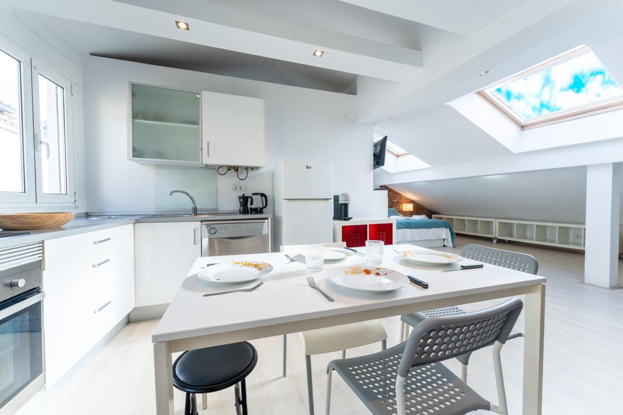 Loft En Calle Emblematica By Urbanhosting Santander Exterior foto